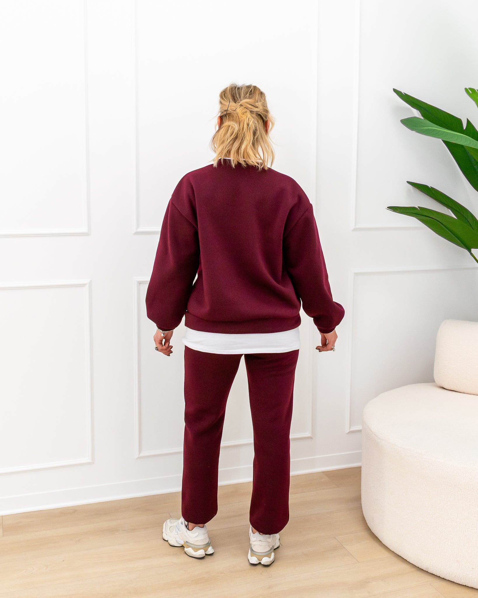 Completo “Melissa Bordeaux”