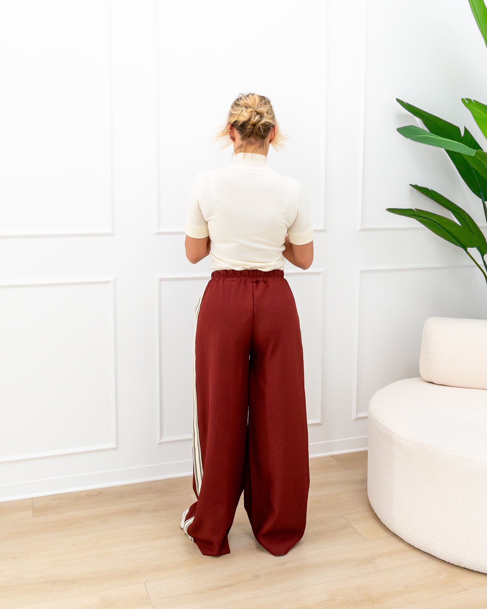 Completo “Melinda Bordeaux”