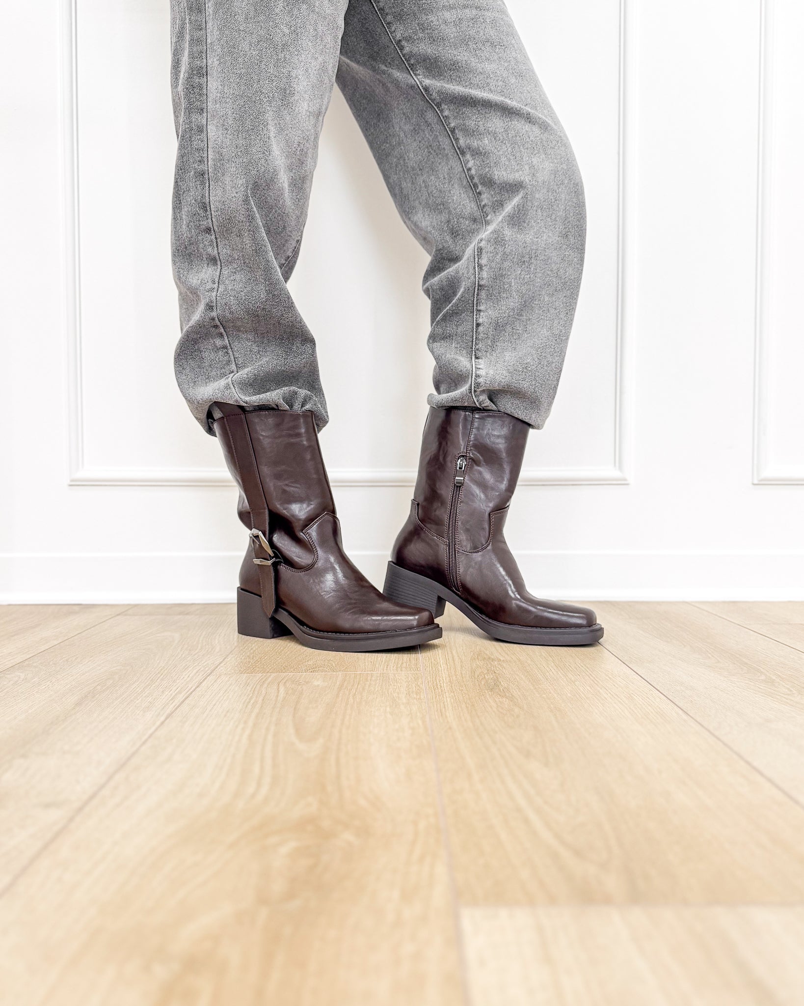 Stivaletto “Cassandra”