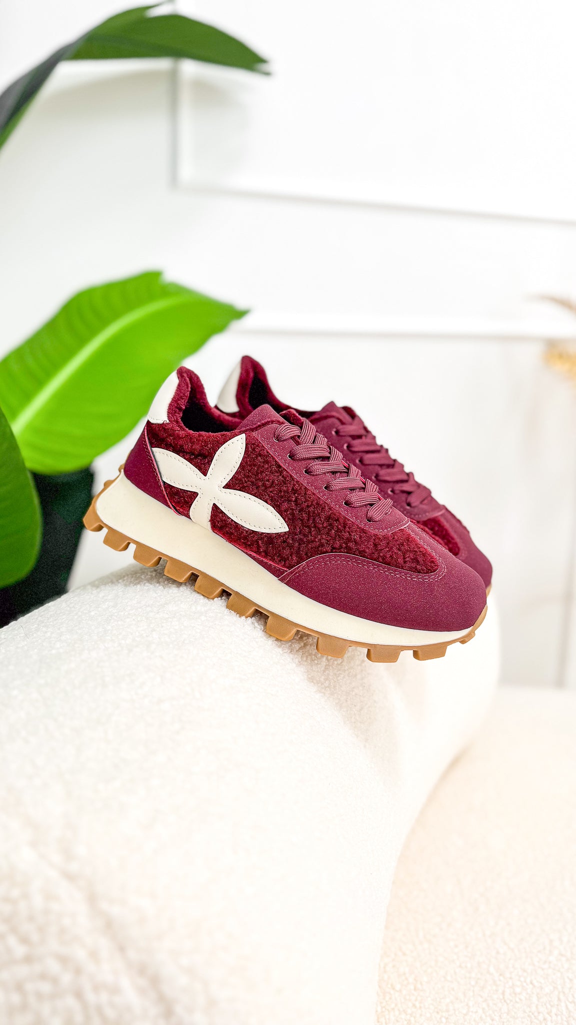 Sneaker “Tasha Bordeaux”