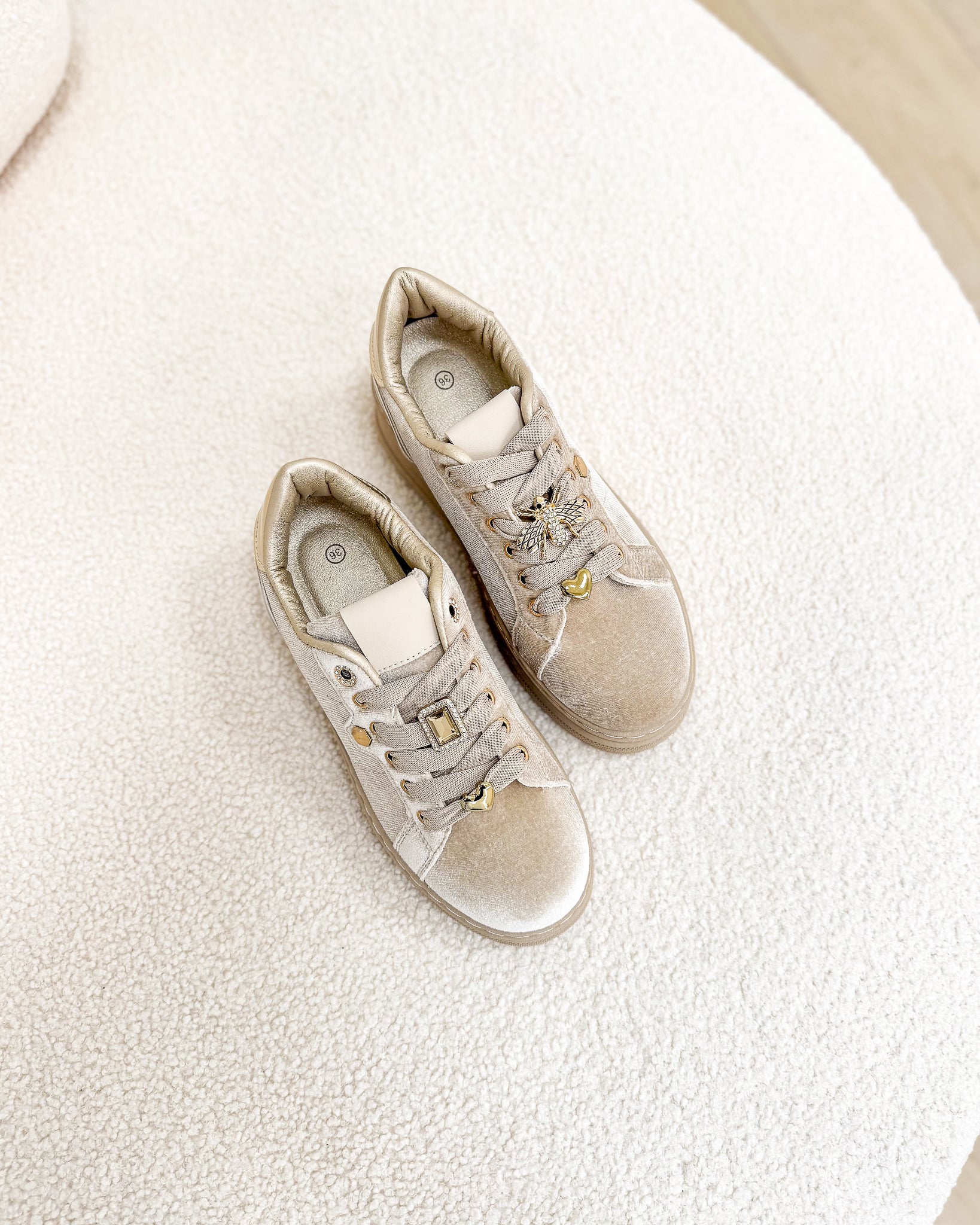 Sneaker “Alma Beige”