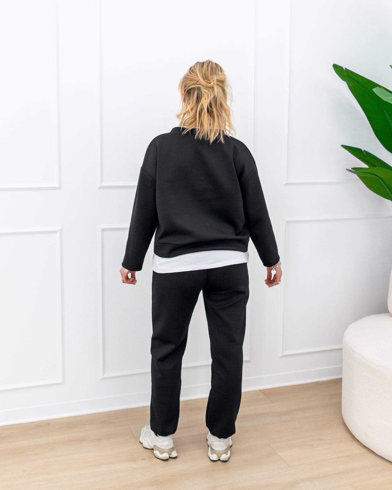 Completo “Sandra Nero”