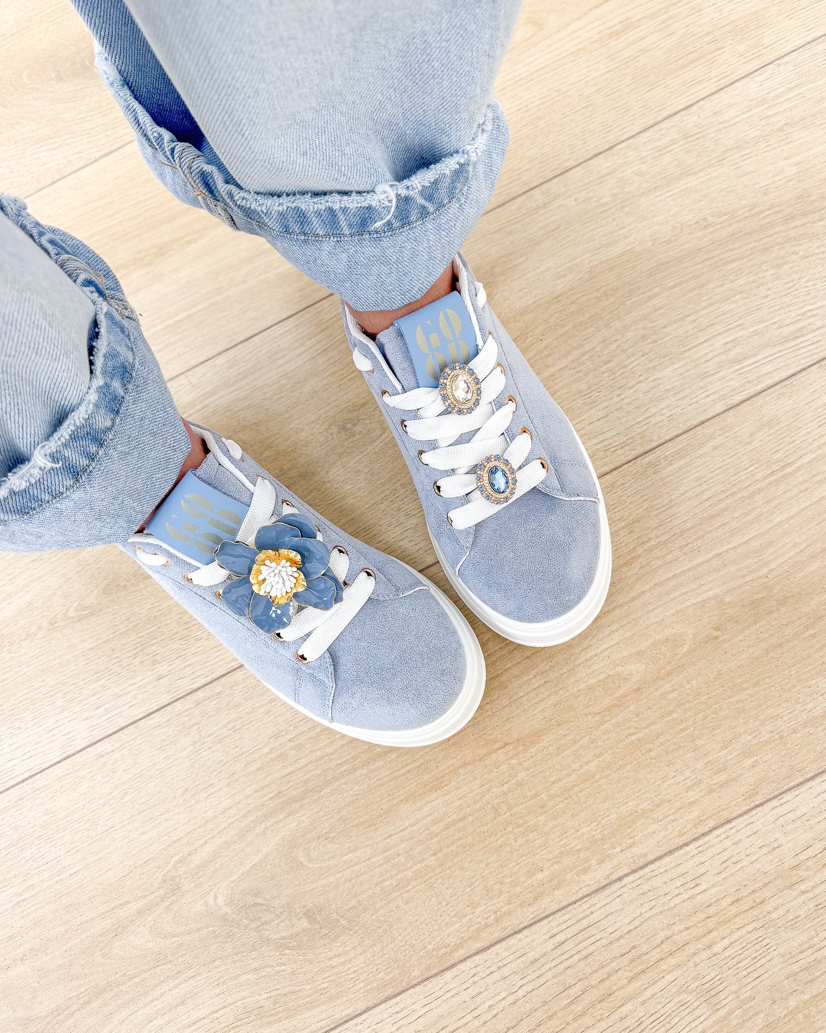 Sneaker “Ester Celeste”