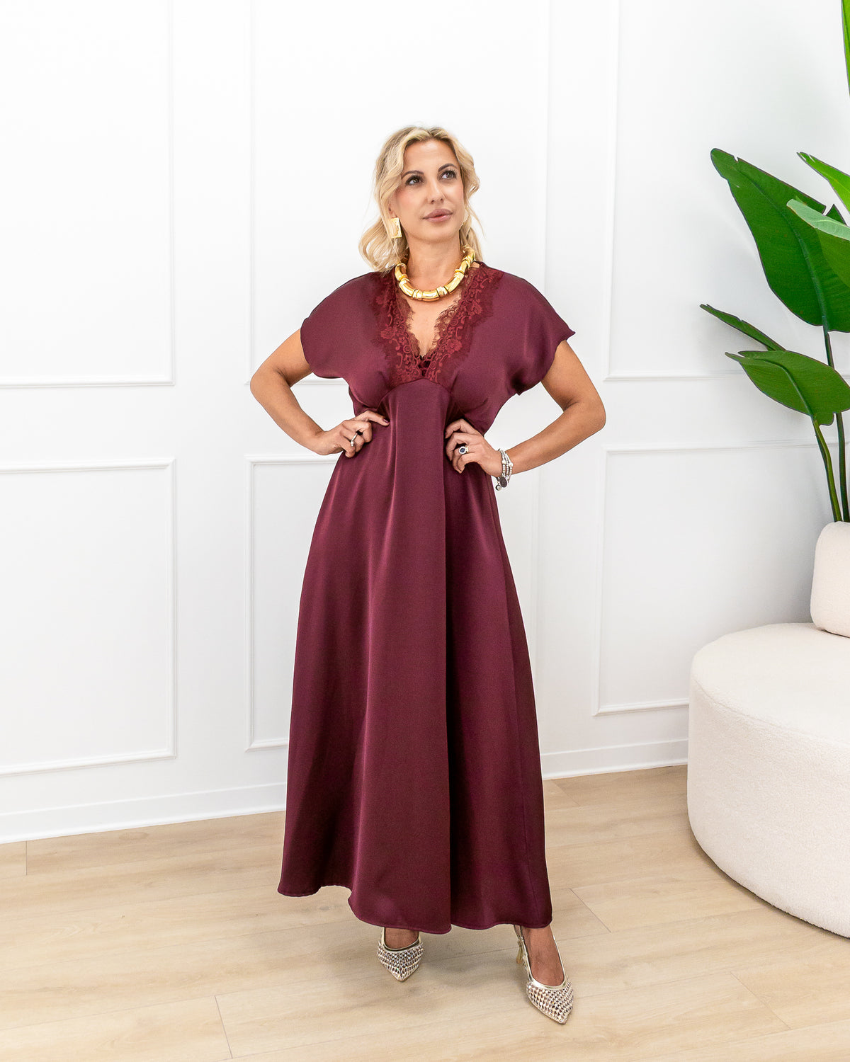 Abito “Valeria Bordeaux”